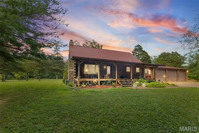 $599,000 | 9199 Schupbach Road, Sparta, IL 62286