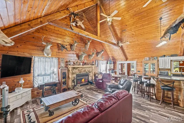 $599,000 | 9199 Schupbach Road, Sparta, IL 62286