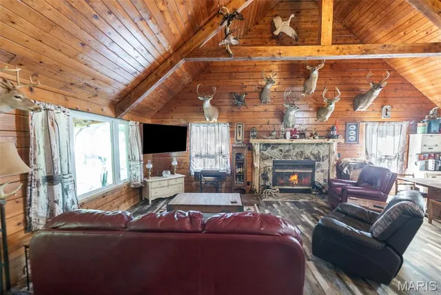 $599,000 | 9199 Schupbach Road, Sparta, IL 62286