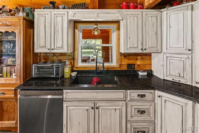 $599,000 | 9199 Schupbach Road, Sparta, IL 62286