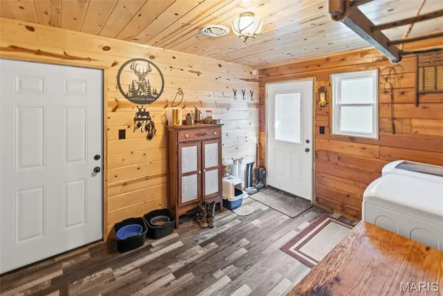 $599,000 | 9199 Schupbach Road, Sparta, IL 62286