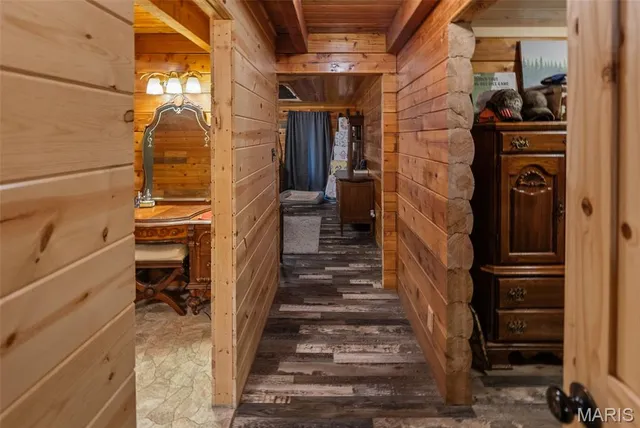 $599,000 | 9199 Schupbach Road, Sparta, IL 62286