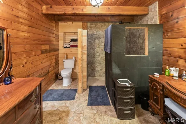 $599,000 | 9199 Schupbach Road, Sparta, IL 62286