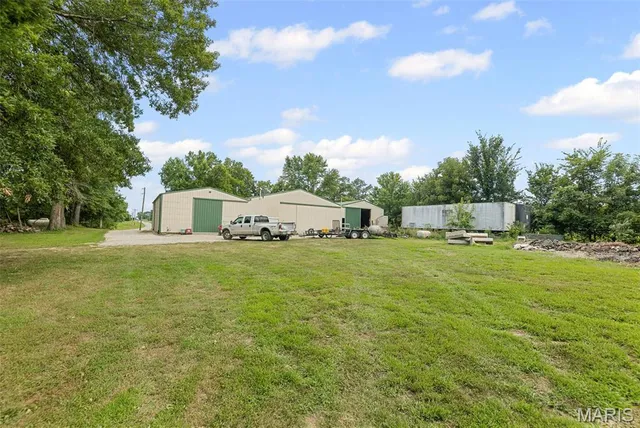 $599,000 | 9199 Schupbach Road, Sparta, IL 62286