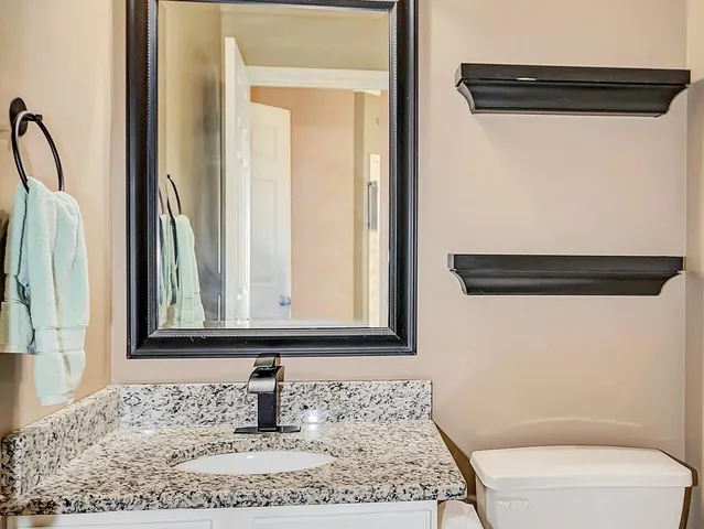 $389,999 | 1418 Fitzer Drive, Joliet, IL 60431