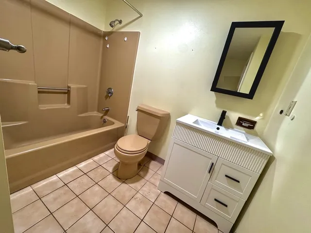 $449,900 | 24 Corey Street, Unit 101, Everett, MA 02149