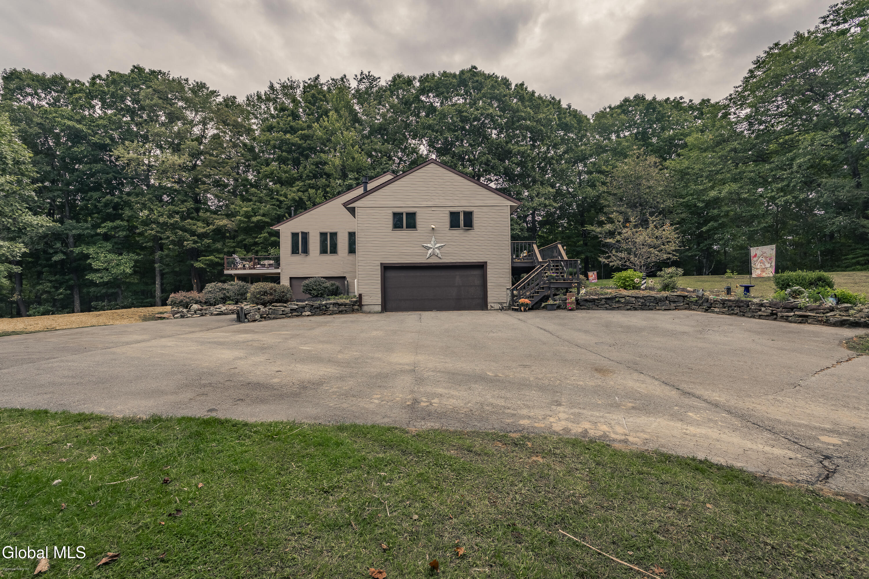 2815-Shaw-Rd-Galway-NY-12074-5