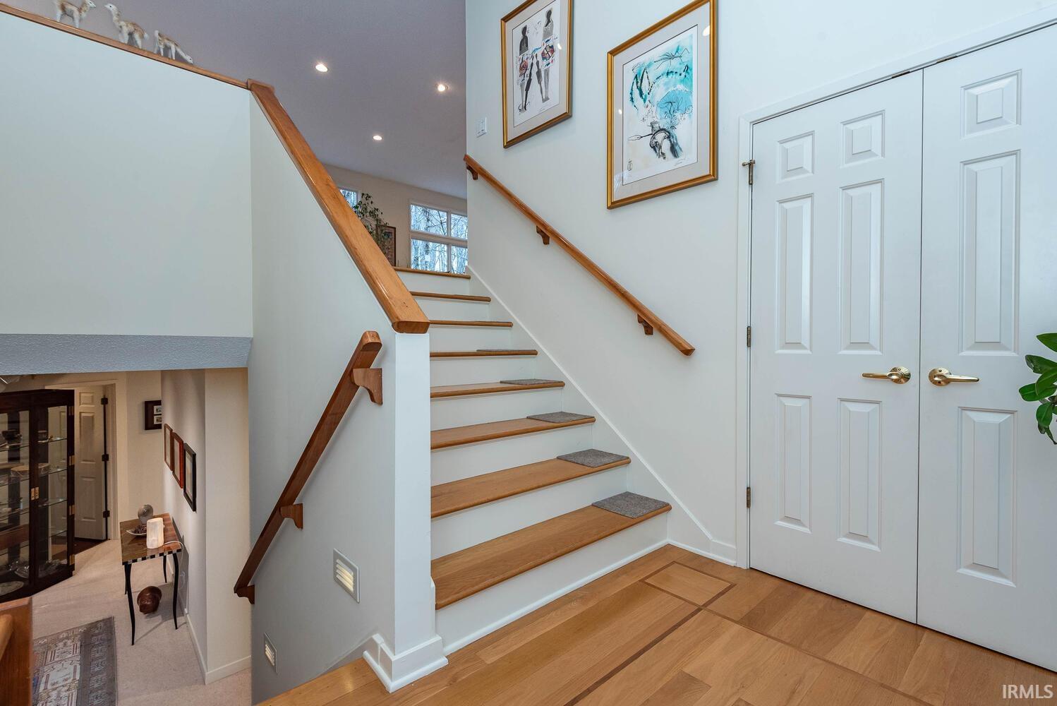 537 Fawn Ridge Trail Bloomington, IN 47408 - Photo 4 of 35 Gallery Image 4
