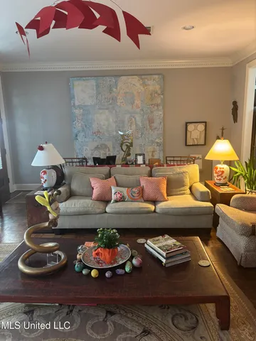 $525,000 | 256 Eastbrooke Street, Jackson, MS 39216