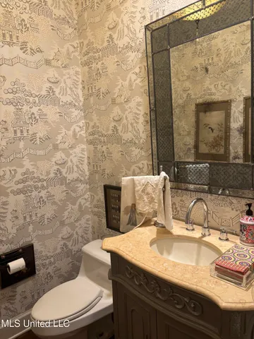 $525,000 | 256 Eastbrooke Street, Jackson, MS 39216