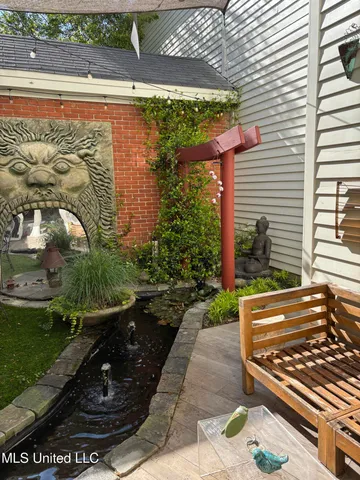 $525,000 | 256 Eastbrooke Street, Jackson, MS 39216