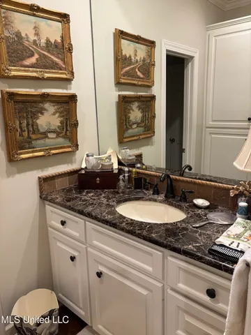 $525,000 | 256 Eastbrooke Street, Jackson, MS 39216