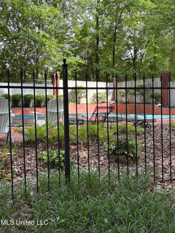 $525,000 | 256 Eastbrooke Street, Jackson, MS 39216