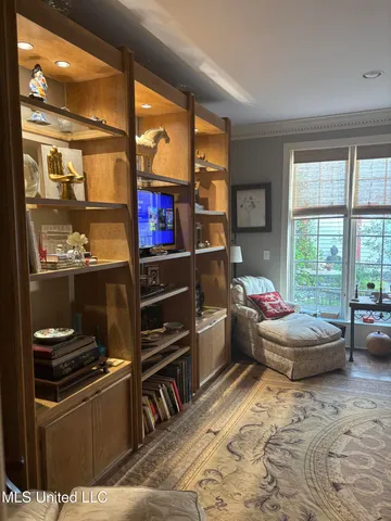 $525,000 | 256 Eastbrooke Street, Jackson, MS 39216