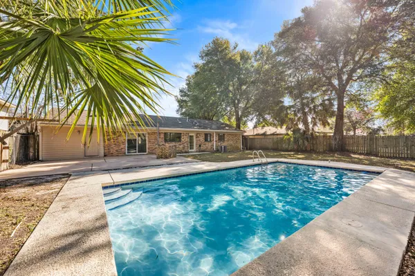 $439,000 | 415 Main Street, Destin, FL 32541