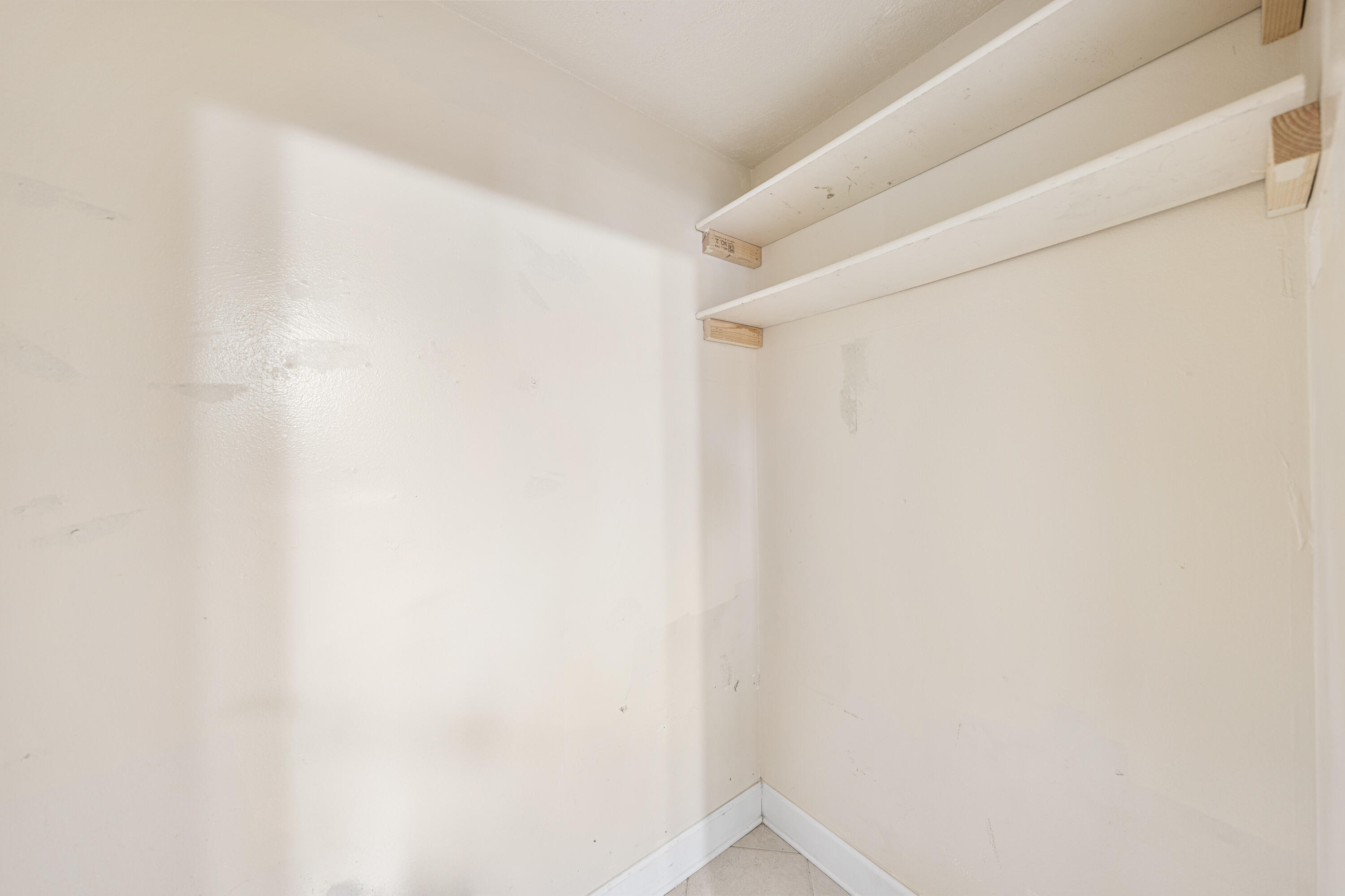 415 Main Street Destin, FL 32541 - Photo 31 of 53 Primary Closet