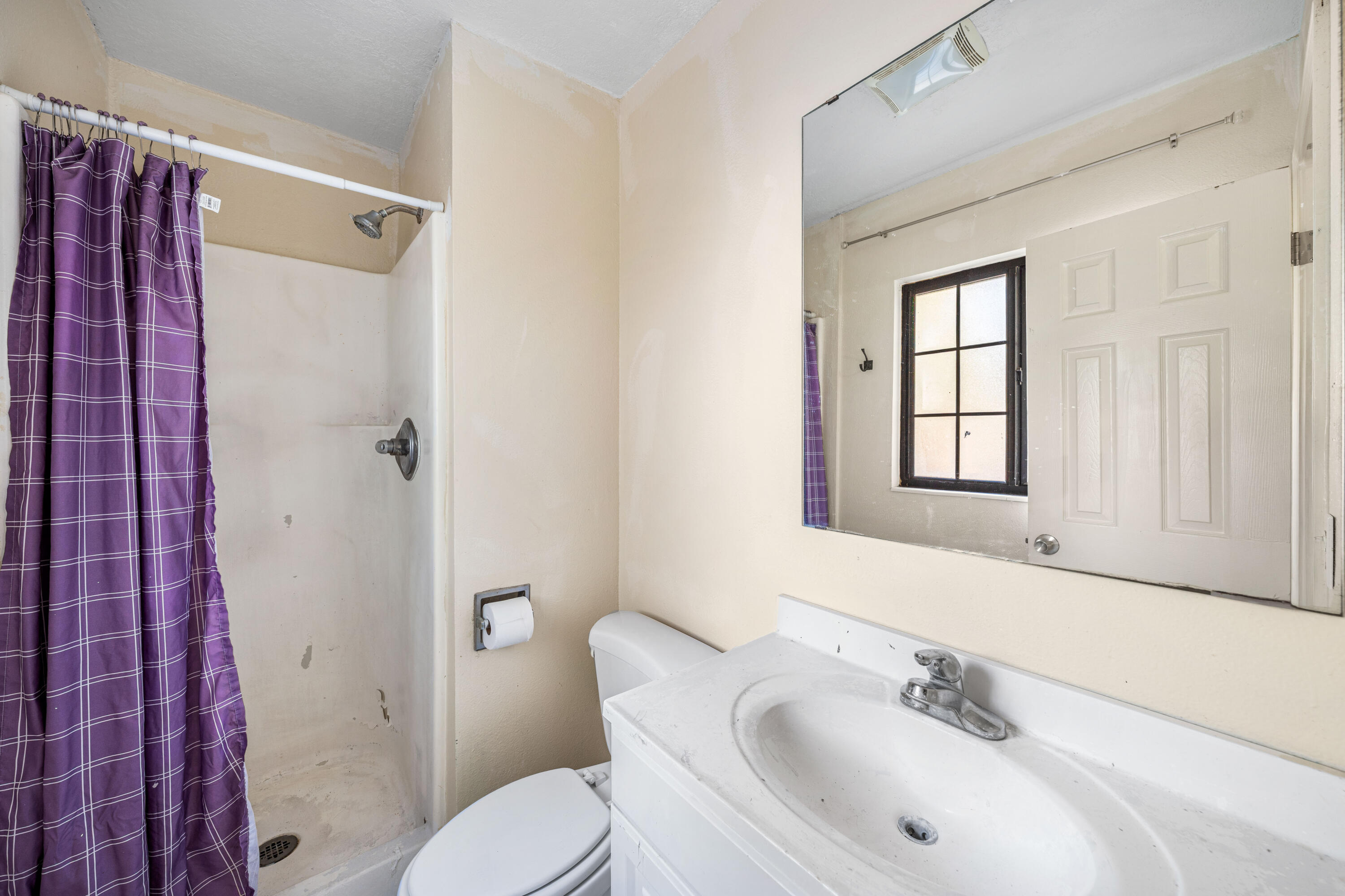 415 Main Street Destin, FL 32541 - Photo 32 of 53 Primary Bathroom