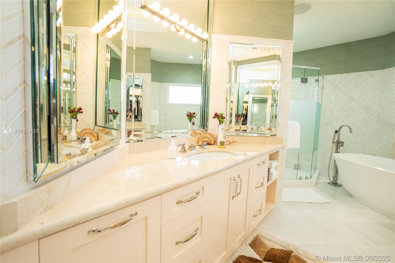 2668 Riviera Manor Weston, FL 33332 - Photo 22 of 33 Gallery Image 22