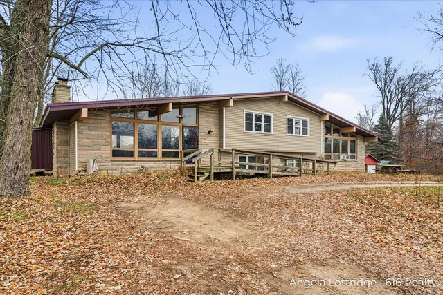 $260,000 | 6240 Highway 66, Nashville, MI 49073