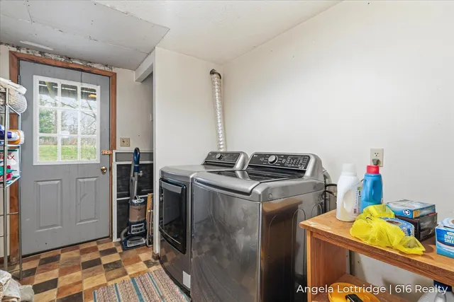 $260,000 | 6240 Highway 66, Nashville, MI 49073