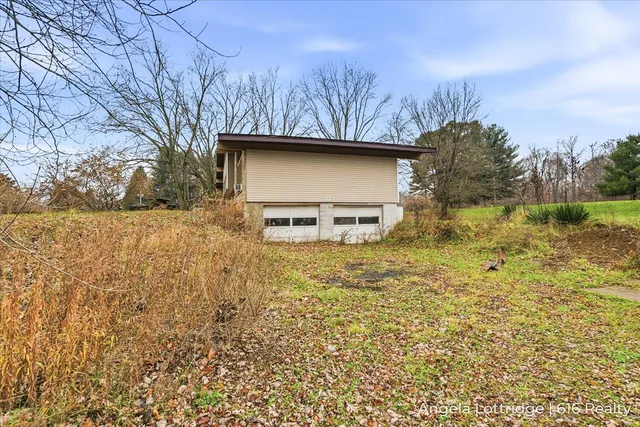 $260,000 | 6240 Highway 66, Nashville, MI 49073