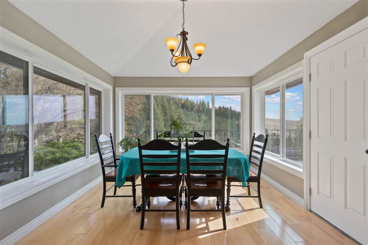 16612 East Macmahan Road Spokane, WA 99217 - Photo 3 of 20