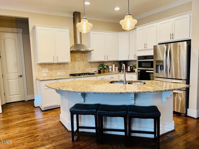 $3,980 | 132 Larkin Lane, Chapel Hill, NC 27516