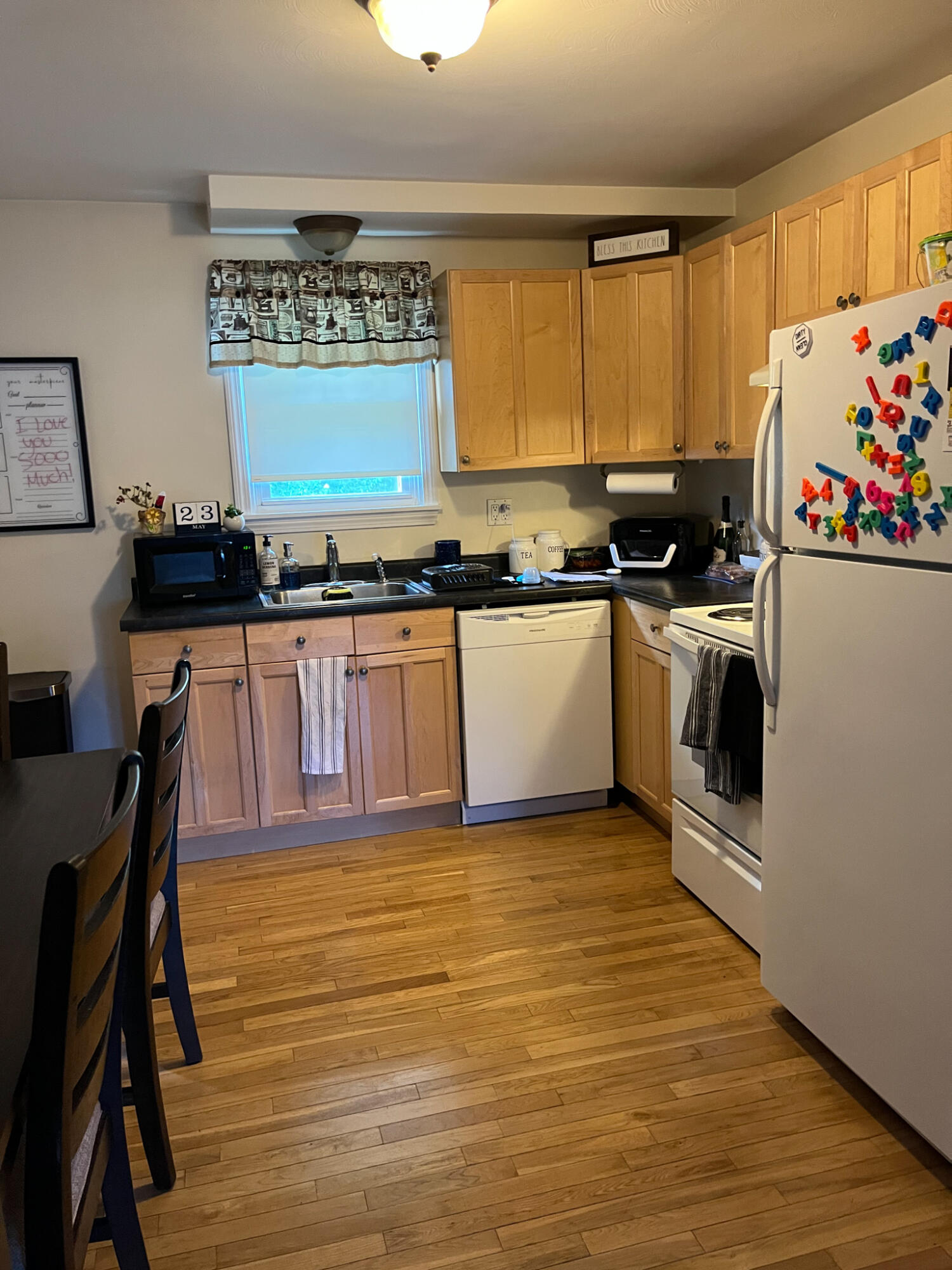 1 Gordon Place Windham, ME 04062 - Photo 2 of 14 IMG_0526