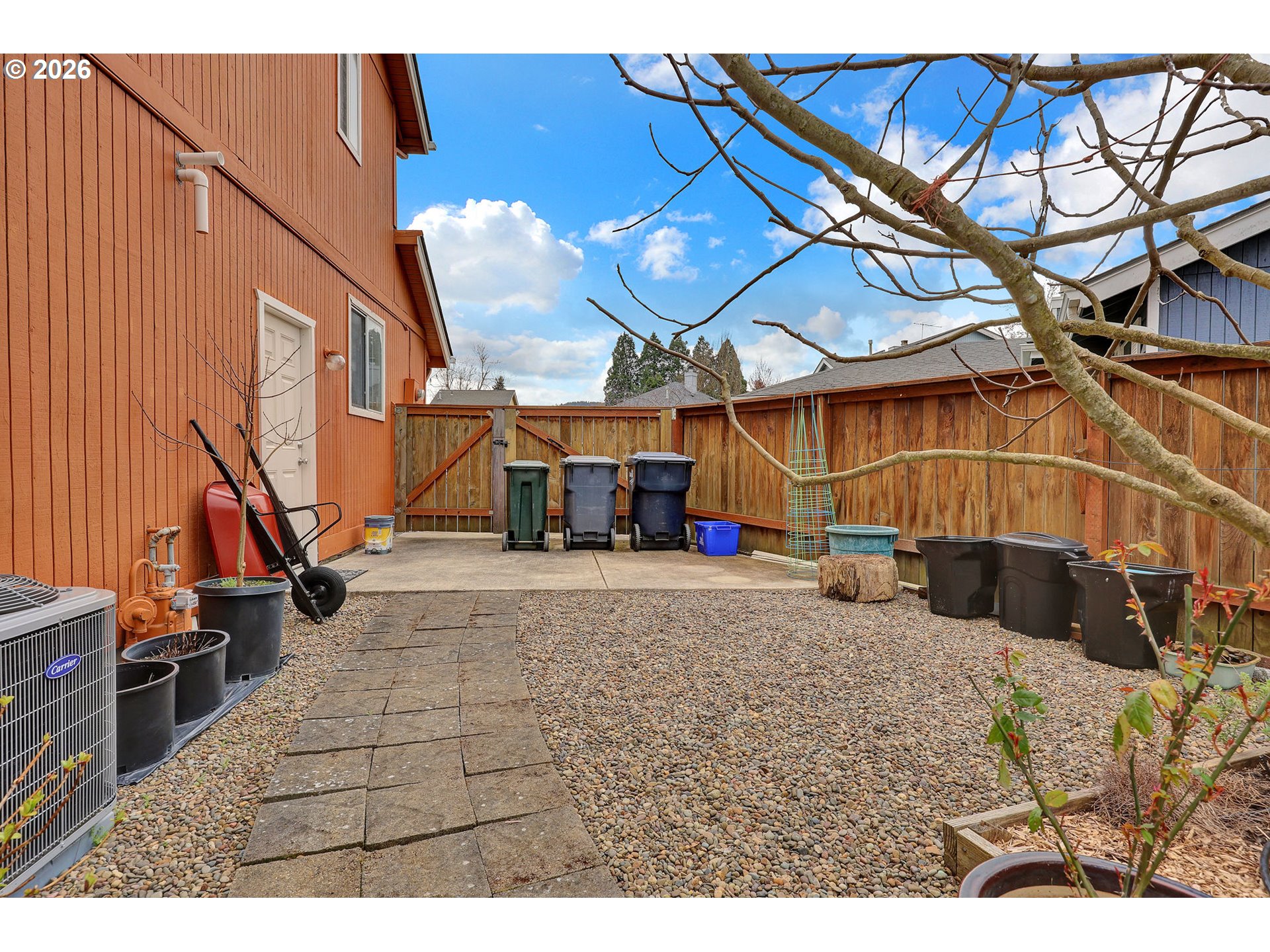 4452 Jessica Drive Springfield, OR 97478 - Photo 39 of 43 a view of a house with a park