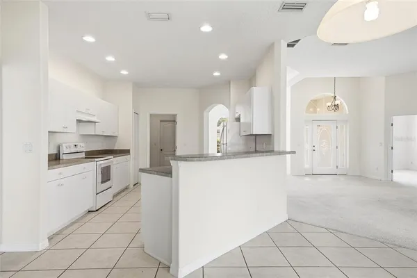 $2,500 | 29 East Diamond Drive, Palm Coast, FL 32164