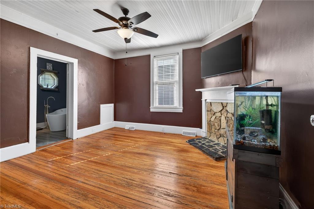 1305 East Meadow Road Eden, NC 27288 - Photo 15 of 29