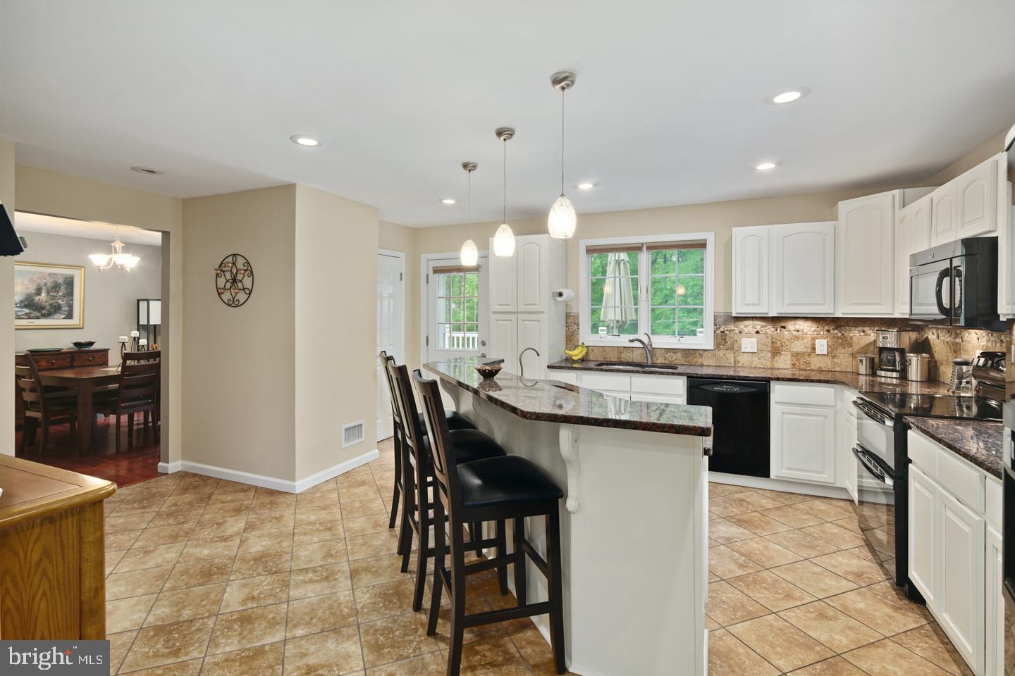4388 Yates Road Bensalem, PA 19020 - Photo 11 of 35 Gallery Image 11