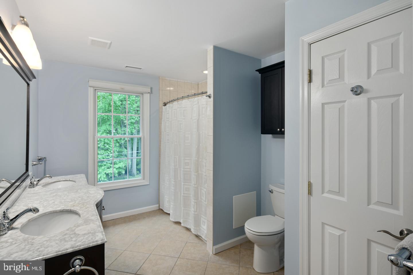 4388 Yates Road Bensalem, PA 19020 - Photo 28 of 35 Gallery Image 28