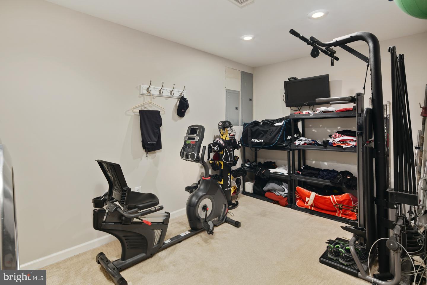 4388 Yates Road Bensalem, PA 19020 - Photo 30 of 35 Gallery Image 30