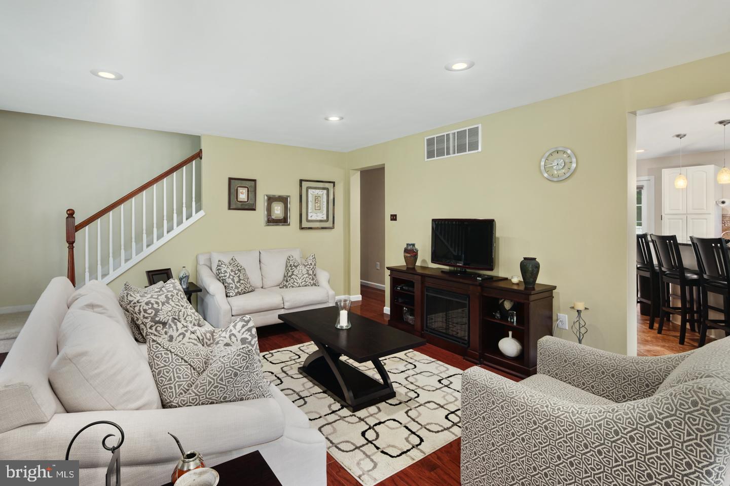 4388 Yates Road Bensalem, PA 19020 - Photo 5 of 35 Gallery Image 5