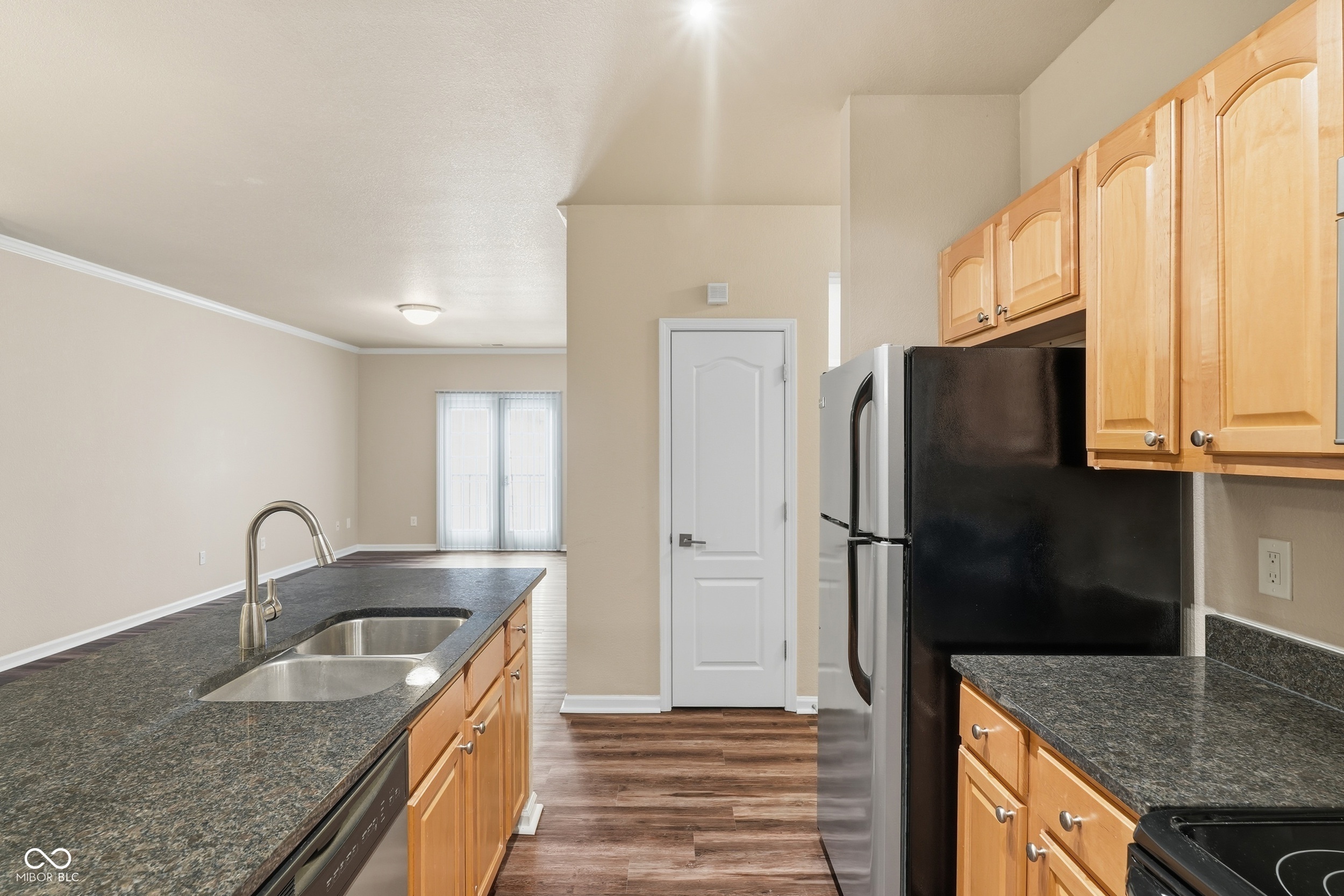 12833 Tradd Street, Unit 2A Carmel, IN 46032 - Photo 18 of 38