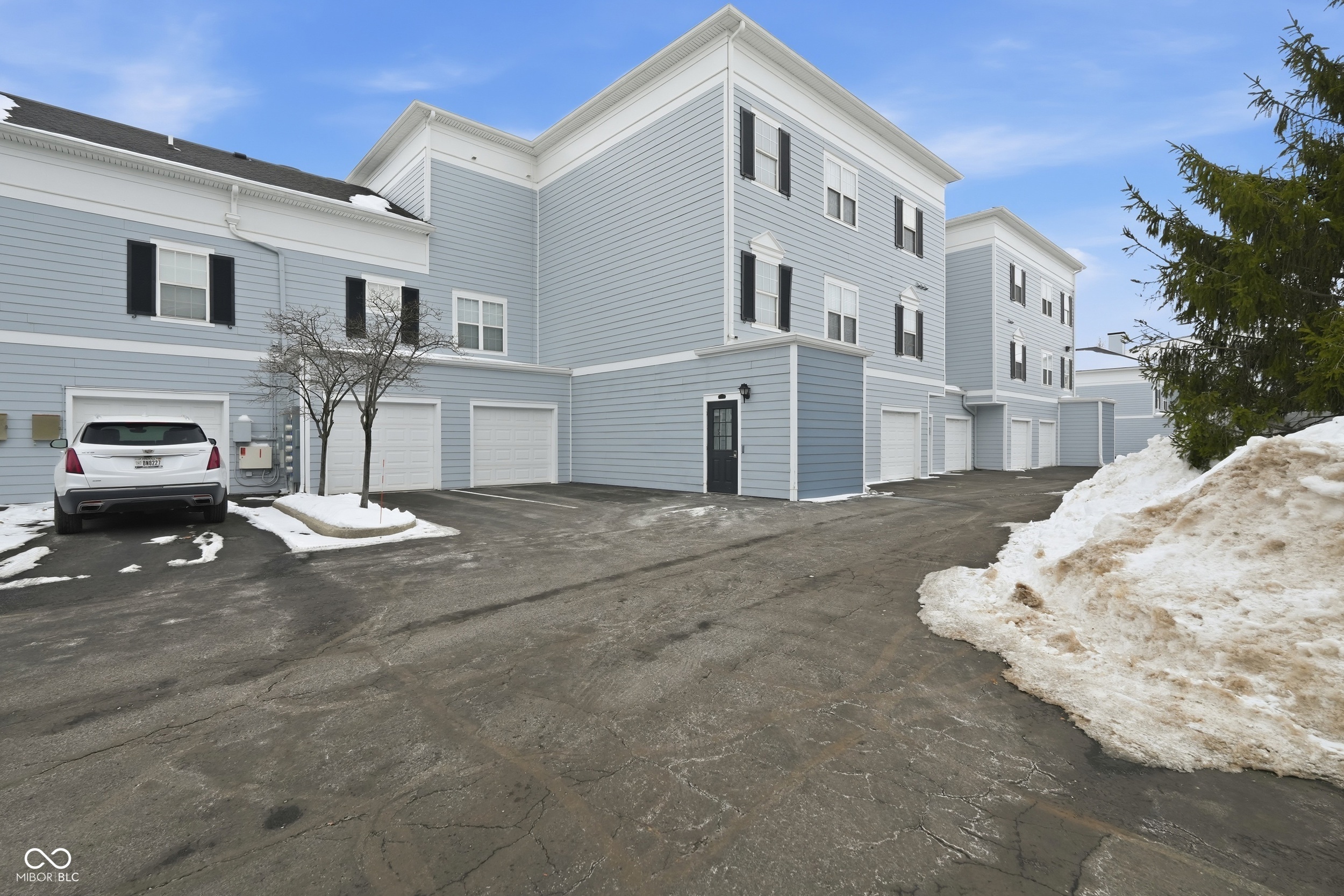 12833 Tradd Street, Unit 2A Carmel, IN 46032 - Photo 32 of 38