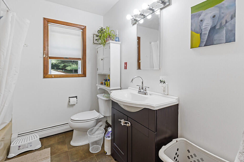 81 South Pond Road Winslow, ME 04901 - Photo 18 of 56 07_BP5A0492_DxO_mls