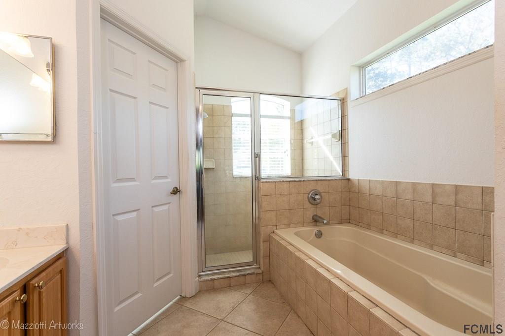 10 Eagle Place Palm Coast, FL 32164 - Photo 21 of 34 Owner's En-suite