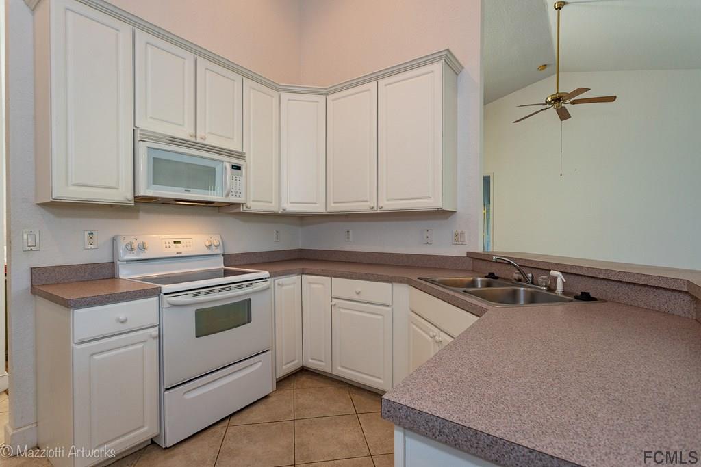 10 Eagle Place Palm Coast, FL 32164 - Photo 10 of 34 42" cabinets