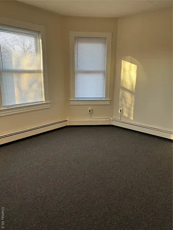 $2,350 | 89 Marion Street, Unit 2, Lynbrook, NY 11563