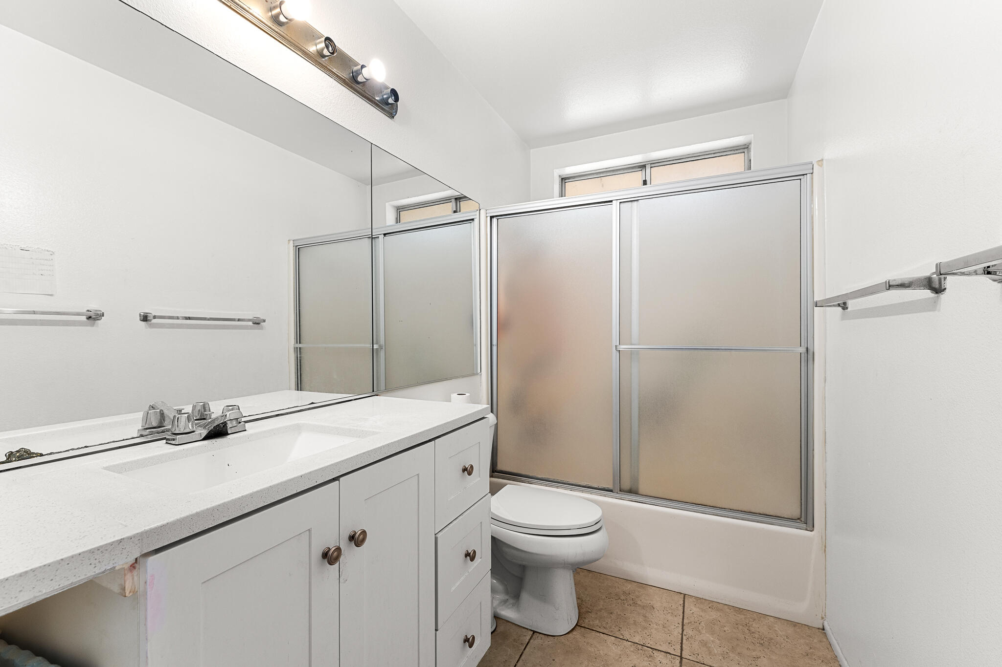 13547 Caliente Drive Desert Hot Springs, CA 92240 - Photo 15 of 27 DSC03177