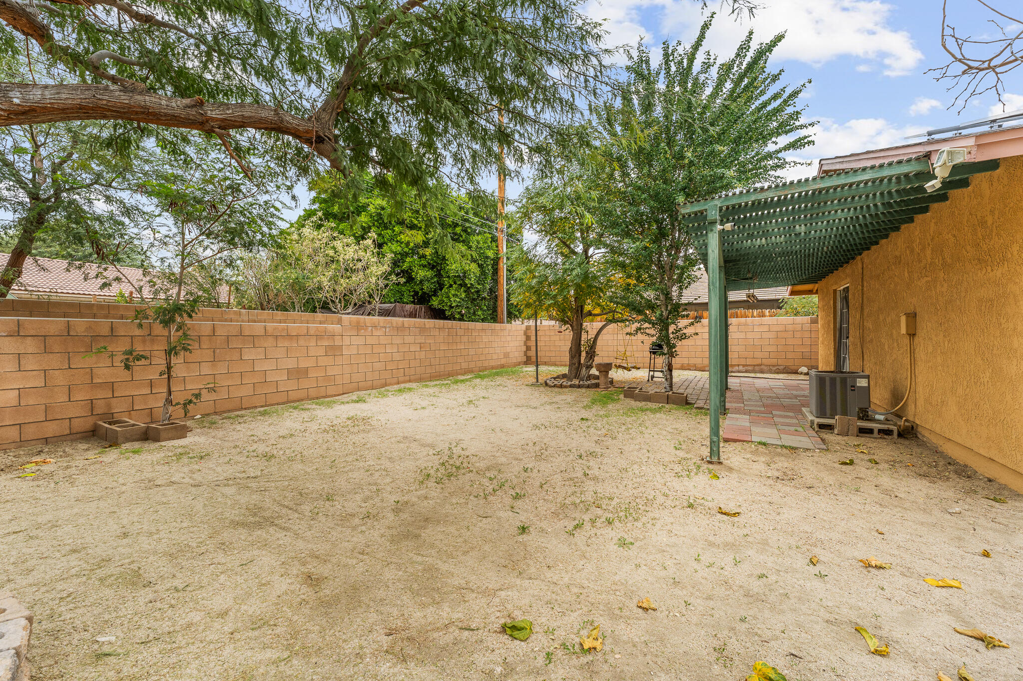 13547 Caliente Drive Desert Hot Springs, CA 92240 - Photo 20 of 27 DSC03195