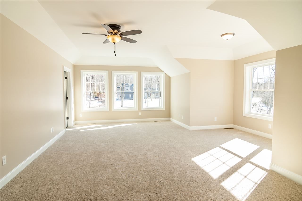 26 Wilson Road Windham, NH 03087 - Photo 11 of 12