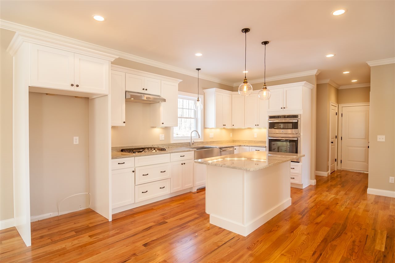 26 Wilson Road Windham, NH 03087 - Photo 4 of 12