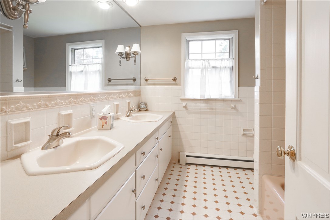 5221 Willowbrook Drive Clarence, NY 14031 - Photo 23 of 43