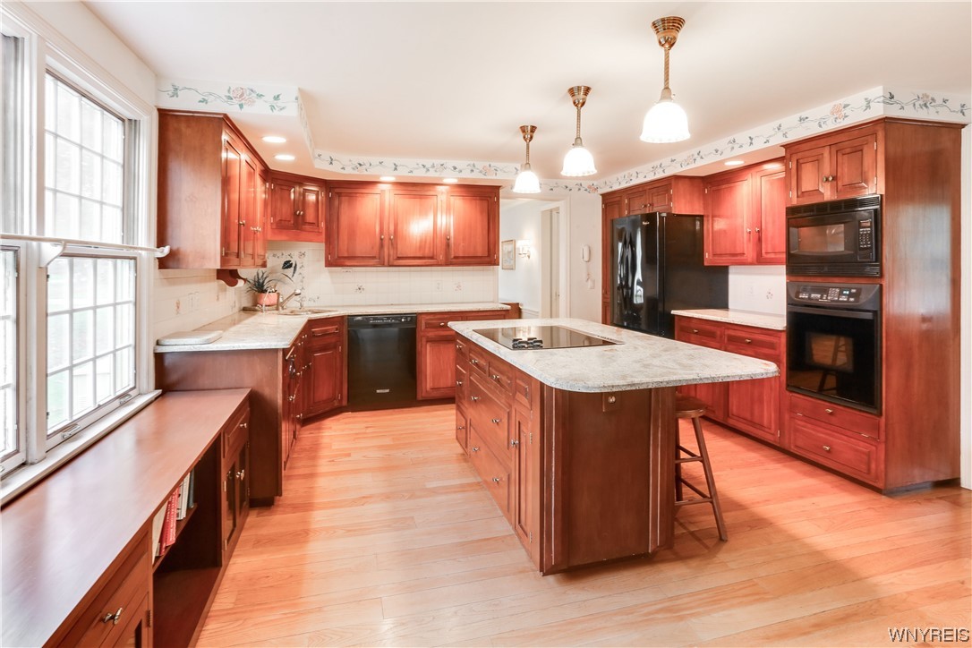 5221 Willowbrook Drive Clarence, NY 14031 - Photo 10 of 43