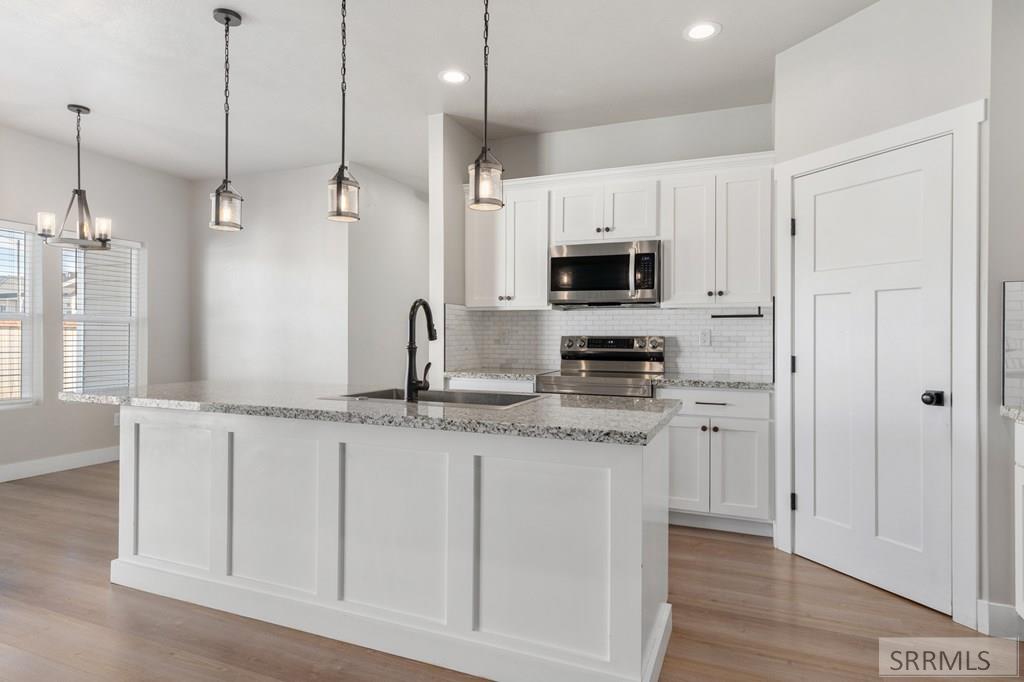 2598 Saunter Lane Pocatello, ID 83201 - Photo 8 of 52