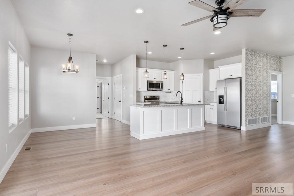 2598 Saunter Lane Pocatello, ID 83201 - Photo 9 of 52