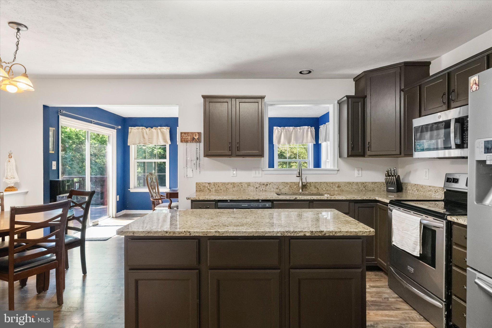 126 Valley View Road Fredericksburg, VA 22407 - Photo 15 of 42